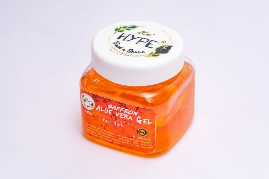 Jar of pure aloe vera gel used for mild hemorrhoid soothing